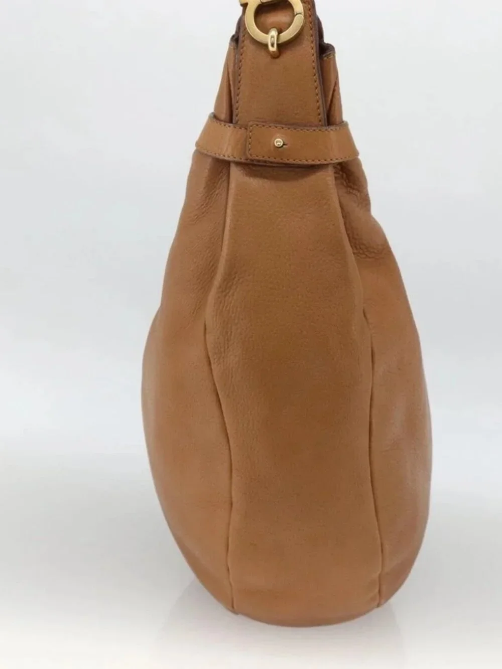 Salvatore Ferragamo Gancini Shoulder Bag Leather Brown Gold Auth gh1932